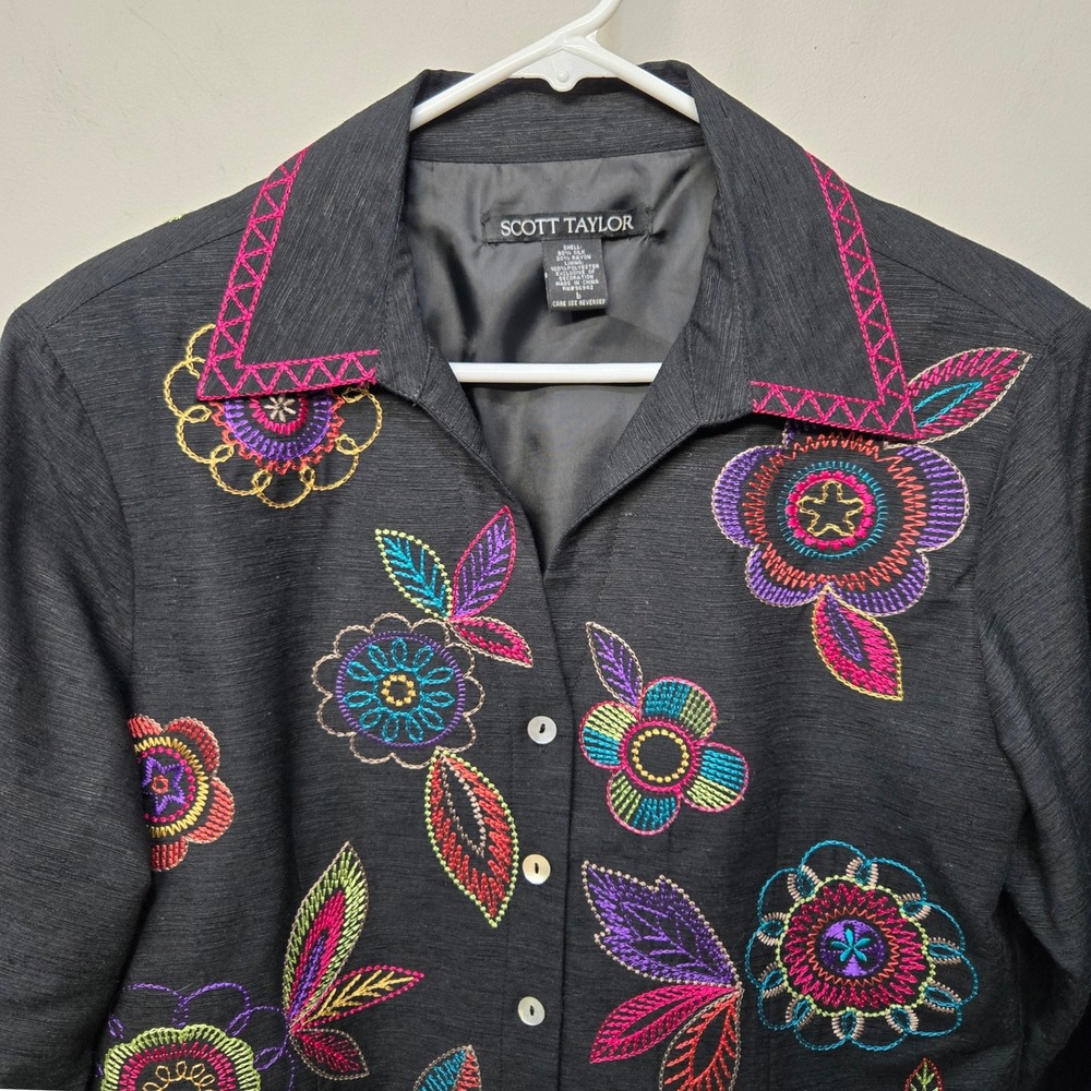 Vintage Y2K Floral Embroidered Shirt Top Large Black Silk Blend Boho Art To Wear - Picture 4 of 10